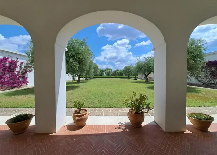 Lodge Francesca - Con Giardino Castellaneta